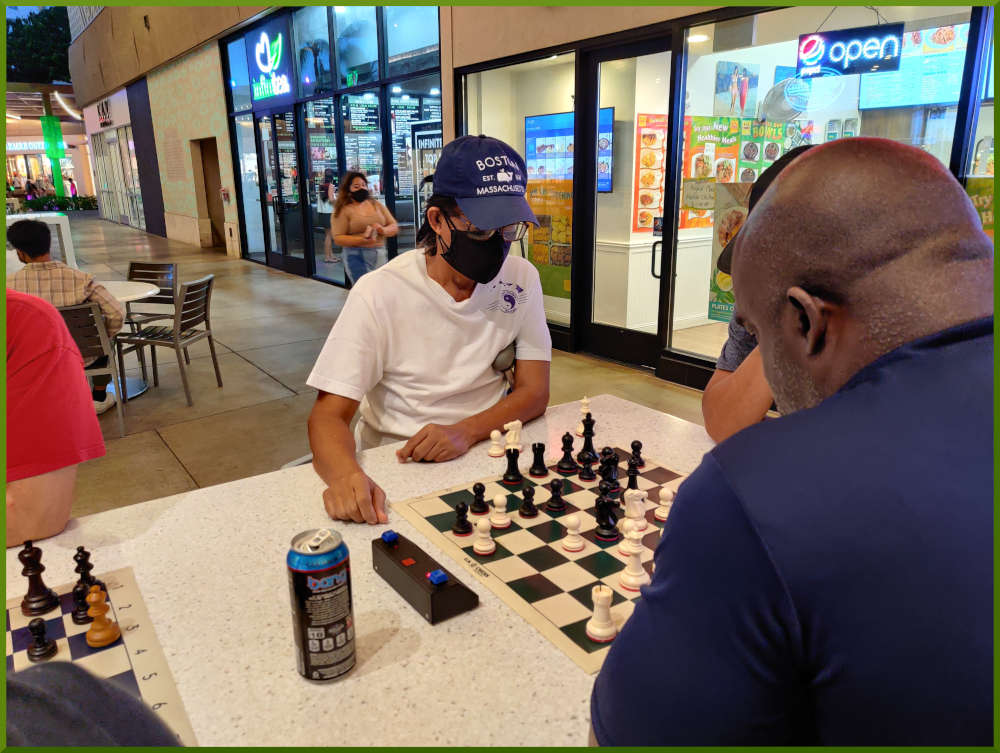 October 12th, 2021. Ka Makana Alii chess meetup.