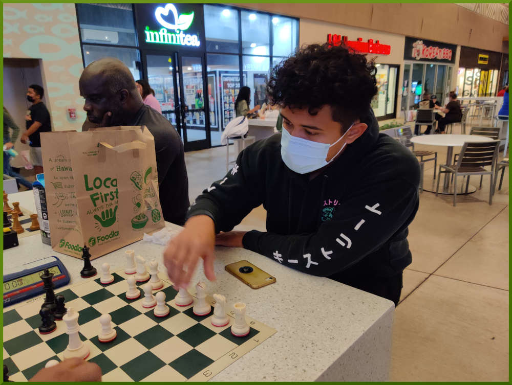 October 26th, 2021. Ka Makana Alii chess meetup.