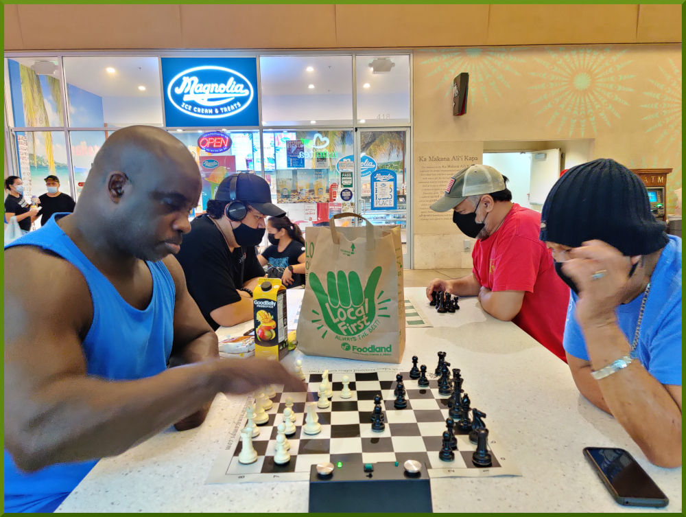 November 16th, 2021. Ka Makana Alii chess meetup.