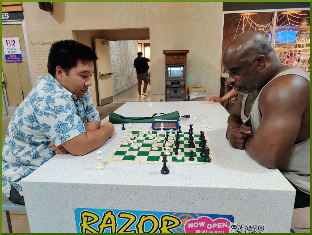 October 4th, 2022. Ka Makana Alii chess meetup. Ceazar vs Ramon.