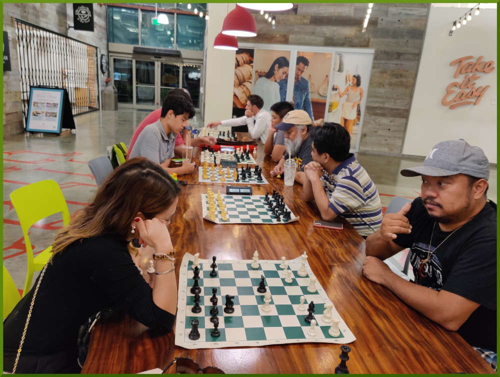 September 16th, 2022. Chess meetup at Kakaako South Shore Market.