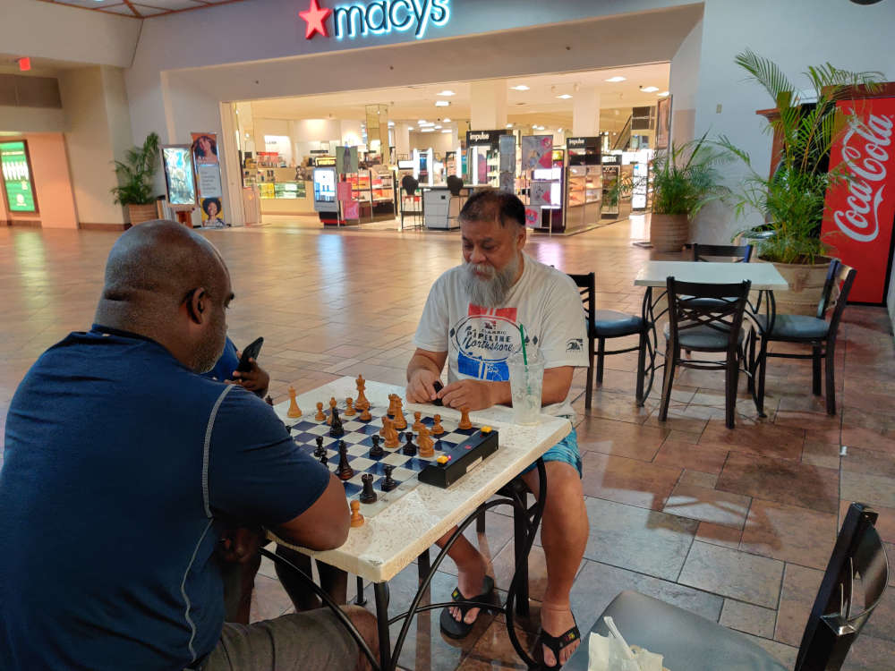 May 4, 2023. Pearlridge Center Chess Meetup.