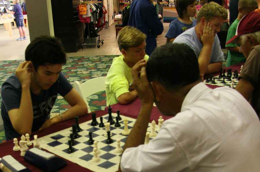 Chess action at Kahala Mall.